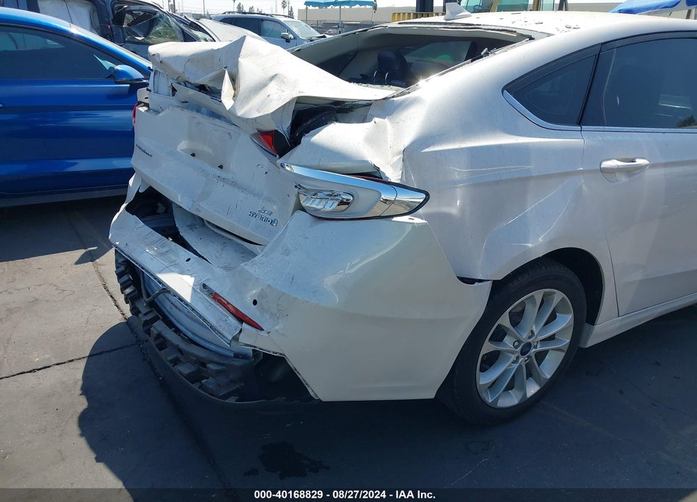 2019 FORD FUSION HYBRID SE VIN: 3FA6P0LUXKR199796