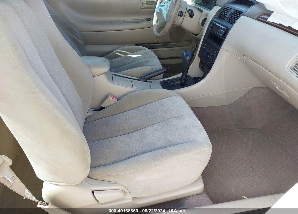 2001 TOYOTA CAMRY SOLARA SE V6 VIN: 2T1CF22P81C468275