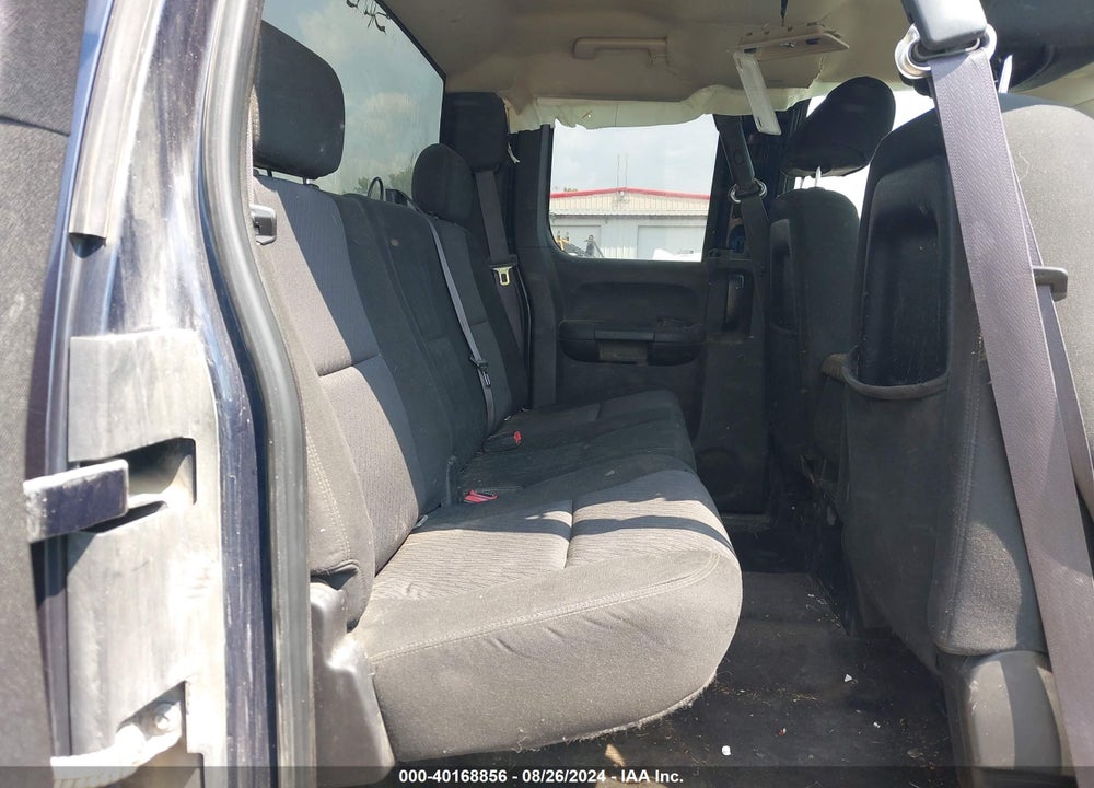 2011 CHEVROLET SILVERADO 1500 LT VIN: 1GCRKSE36BZ239132