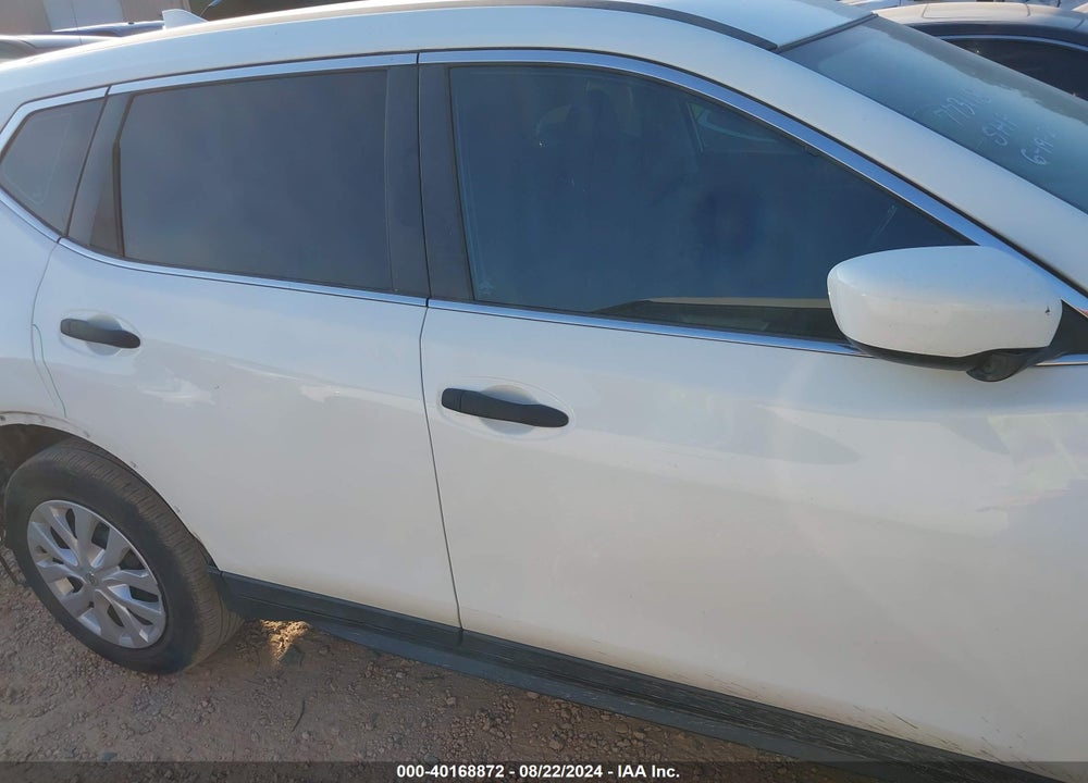 2019 NISSAN ROGUE S VIN: 5N1AT2MT5KC773118