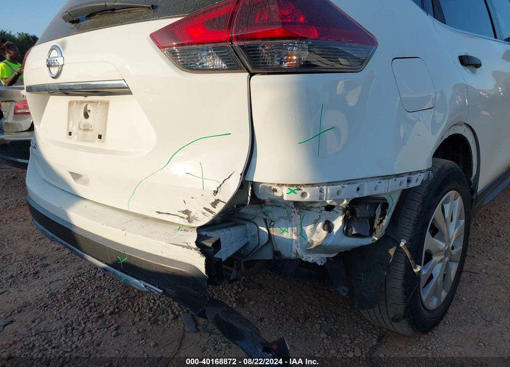 2019 NISSAN ROGUE S VIN: 5N1AT2MT5KC773118