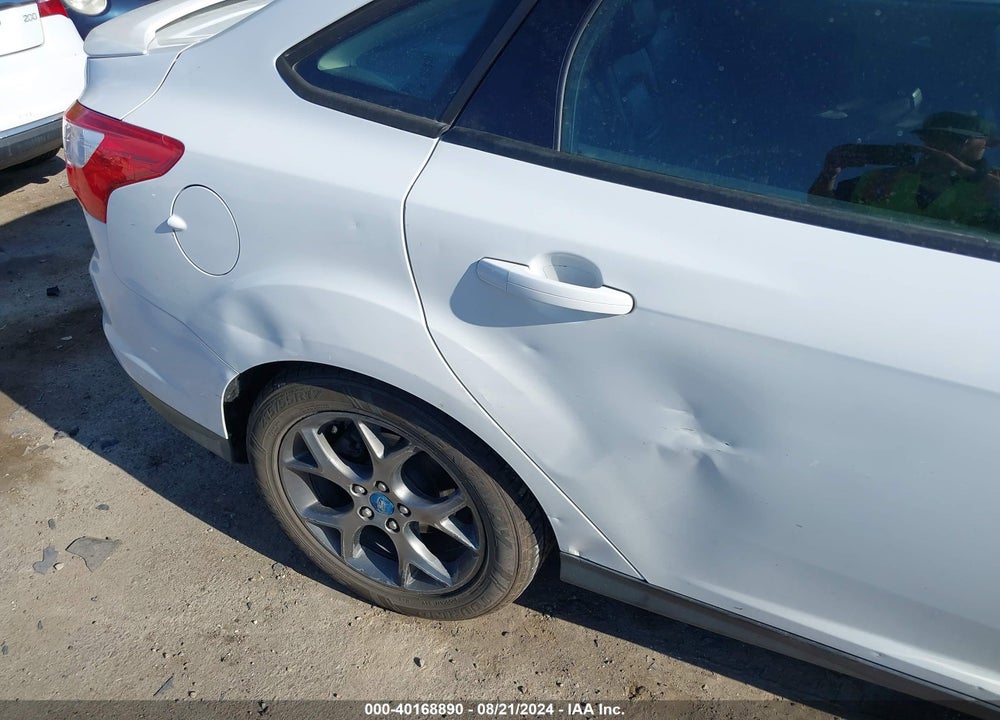 2013 FORD FOCUS SE VIN: 1FADP3F24DL236376