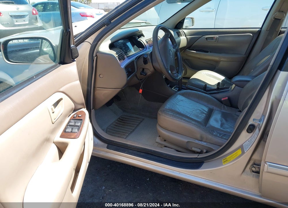 2001 TOYOTA CAMRY XLE VIN: 4T1BF28K11U119769