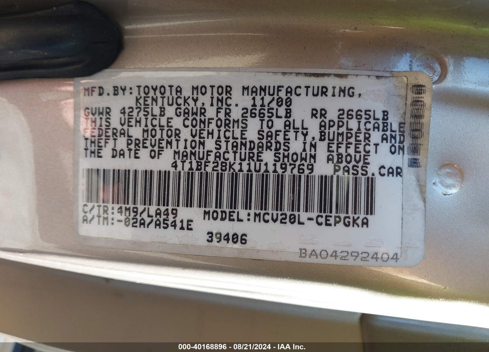 2001 TOYOTA CAMRY XLE VIN: 4T1BF28K11U119769