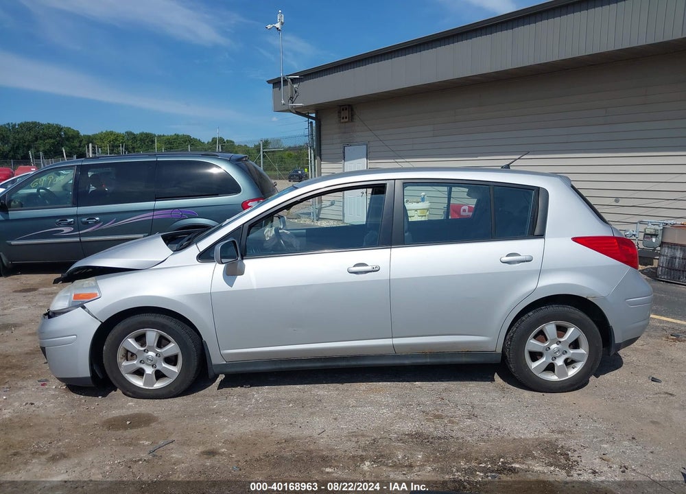 2008 NISSAN VERSA 1.8SL VIN: 3N1BC13E58L387112