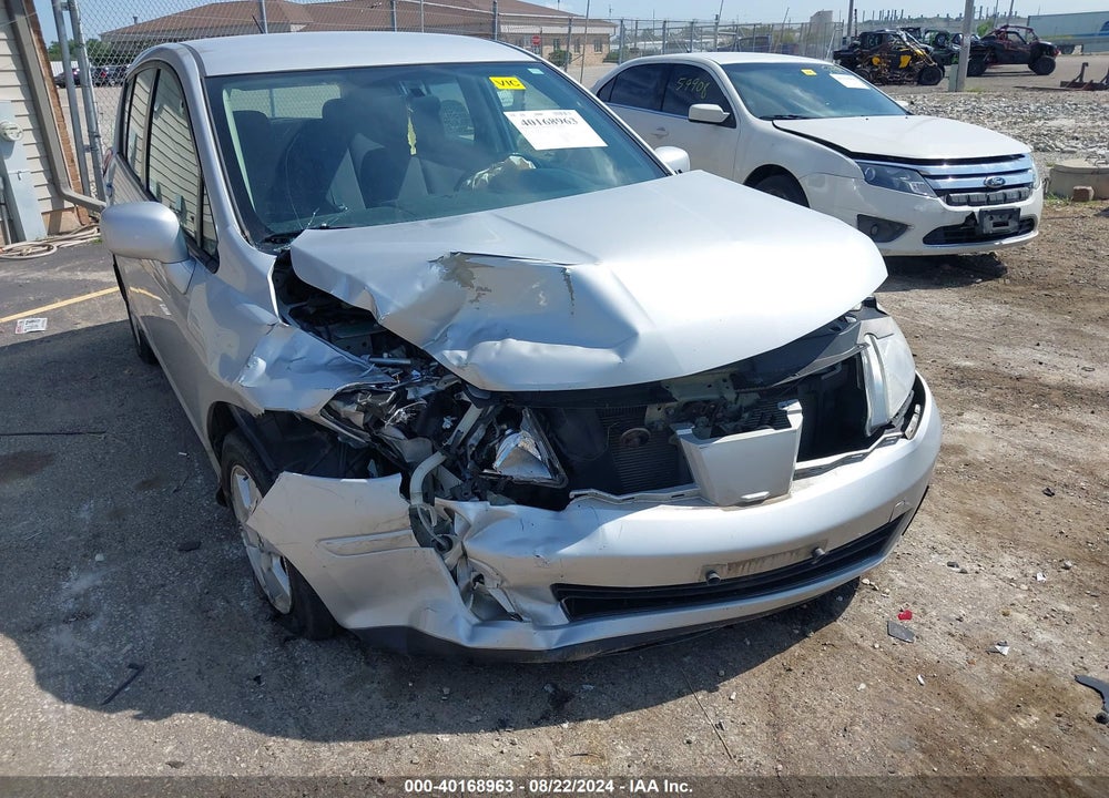 2008 NISSAN VERSA 1.8SL VIN: 3N1BC13E58L387112