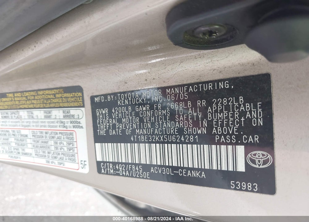 2005 TOYOTA CAMRY LE VIN: 4T1BE32KX5U624281