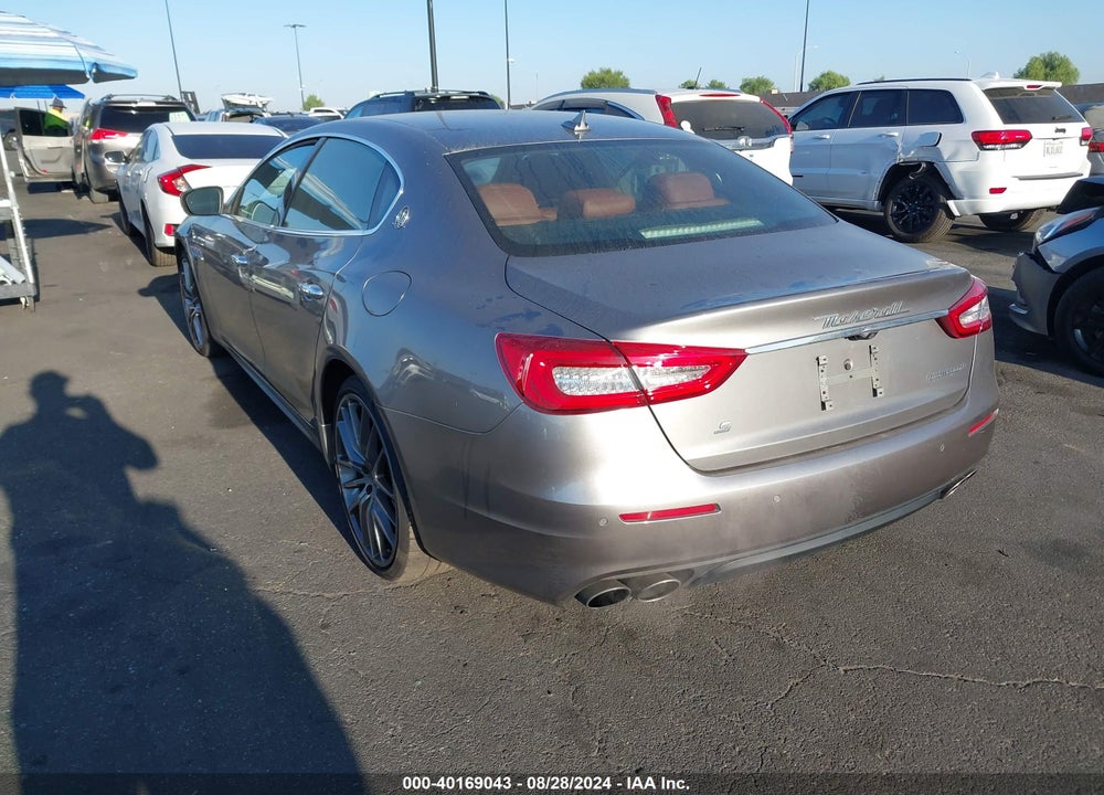2018 MASERATI QUATTROPORTE S VIN: ZAM56YPA3J1270980