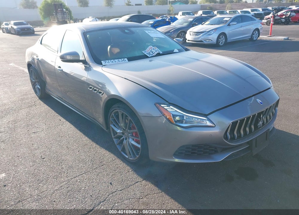2018 MASERATI QUATTROPORTE S VIN: ZAM56YPA3J1270980