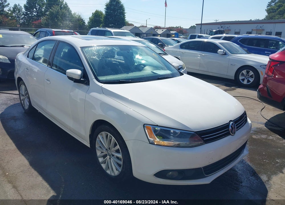 2012 VOLKSWAGEN JETTA 2.5L SEL VIN: 3VWLX7AJ7CM360356