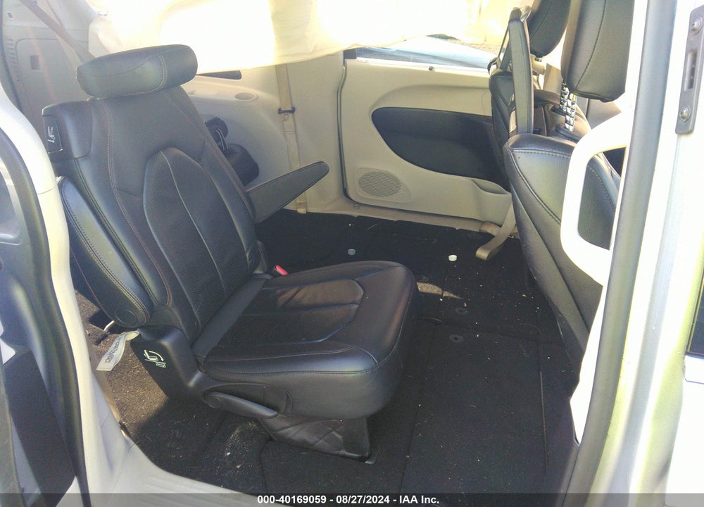 2018 CHRYSLER PACIFICA TOURING L PLUS VIN: 2C4RC1EG9JR236258