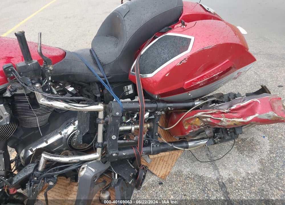 2015 VICTORY MOTORCYCLES MAGNUM VIN: 5VPYW36N6F3039268