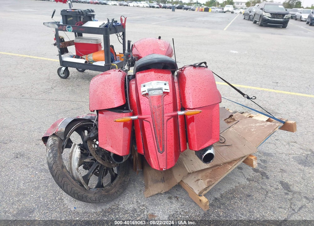 2015 VICTORY MOTORCYCLES MAGNUM VIN: 5VPYW36N6F3039268