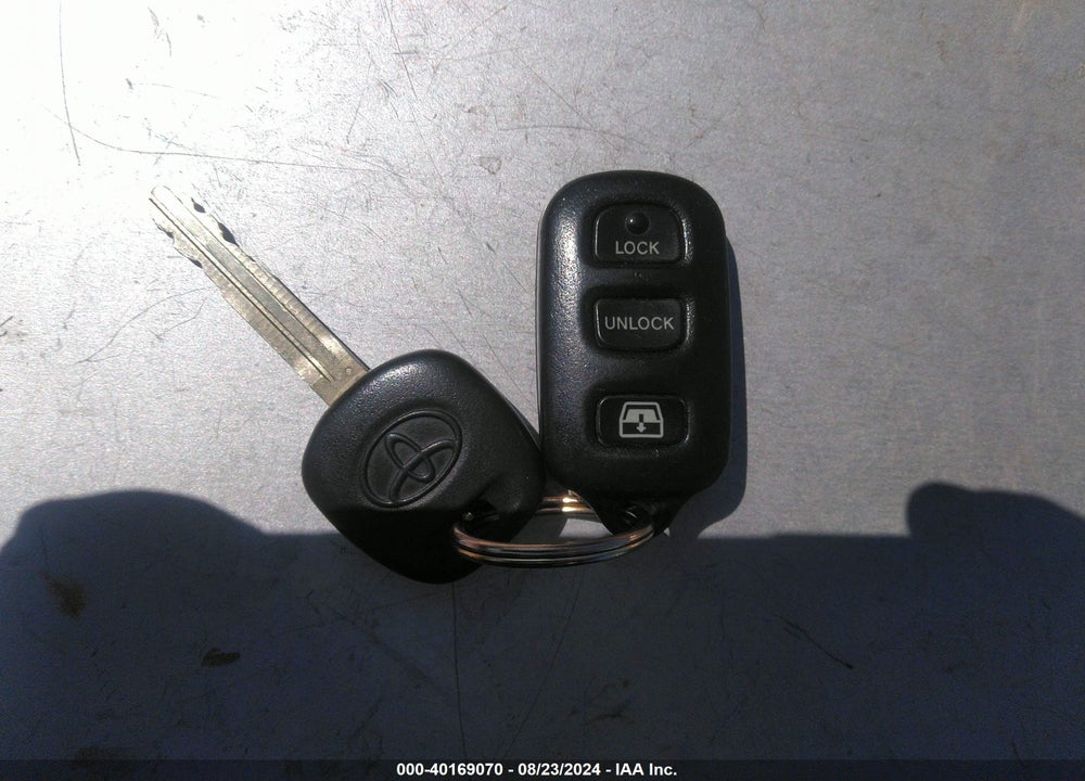 2003 TOYOTA 4RUNNER SR5 V6 VIN: JTEBU14R930016418