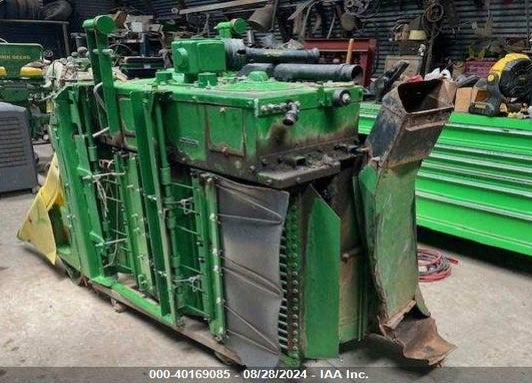 2011 JOHN DEERE 7760 COTTON PICKER VIN: 1N07760XLB0035016