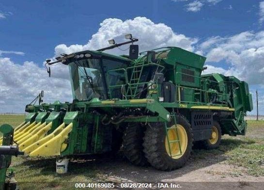 2011 JOHN DEERE 7760 COTTON PICKER VIN: 1N07760XLB0035016