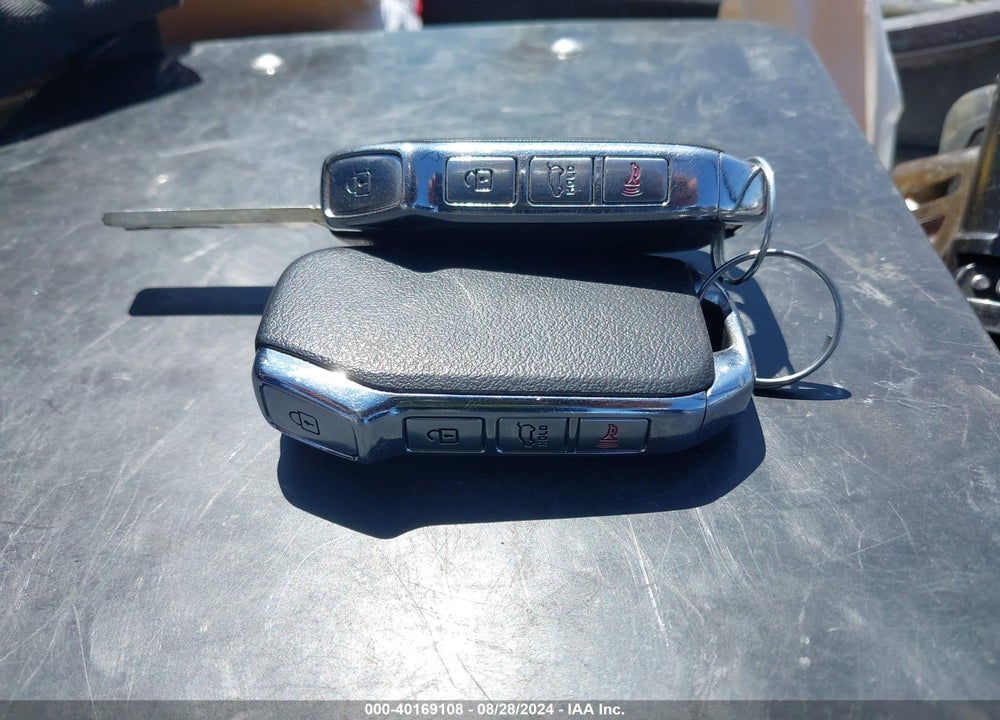 2020 KIA SOUL LX VIN: KNDJ23AUXL7100989