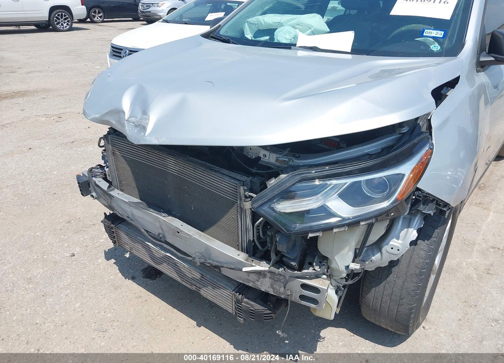 2018 CHEVROLET EQUINOX LS VIN: 2GNAXHEV3J6112617