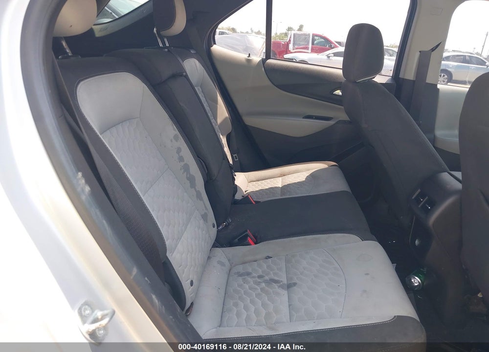 2018 CHEVROLET EQUINOX LS VIN: 2GNAXHEV3J6112617