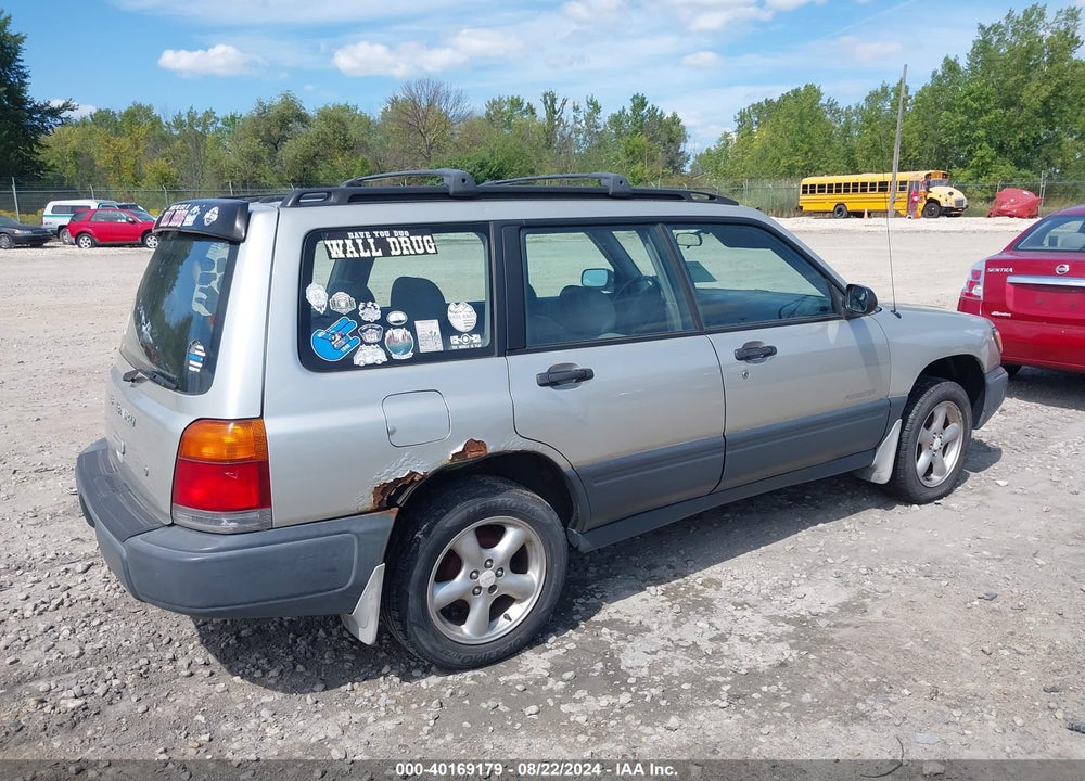 1999 SUBARU FORESTER L VIN: JF1SF6359XH701512