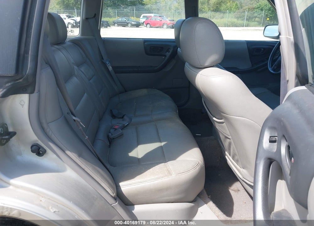 1999 SUBARU FORESTER L VIN: JF1SF6359XH701512
