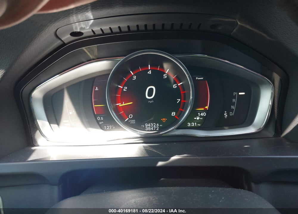 2018 VOLVO S60 T5 DYNAMIC VIN: YV126MFL4J2451514