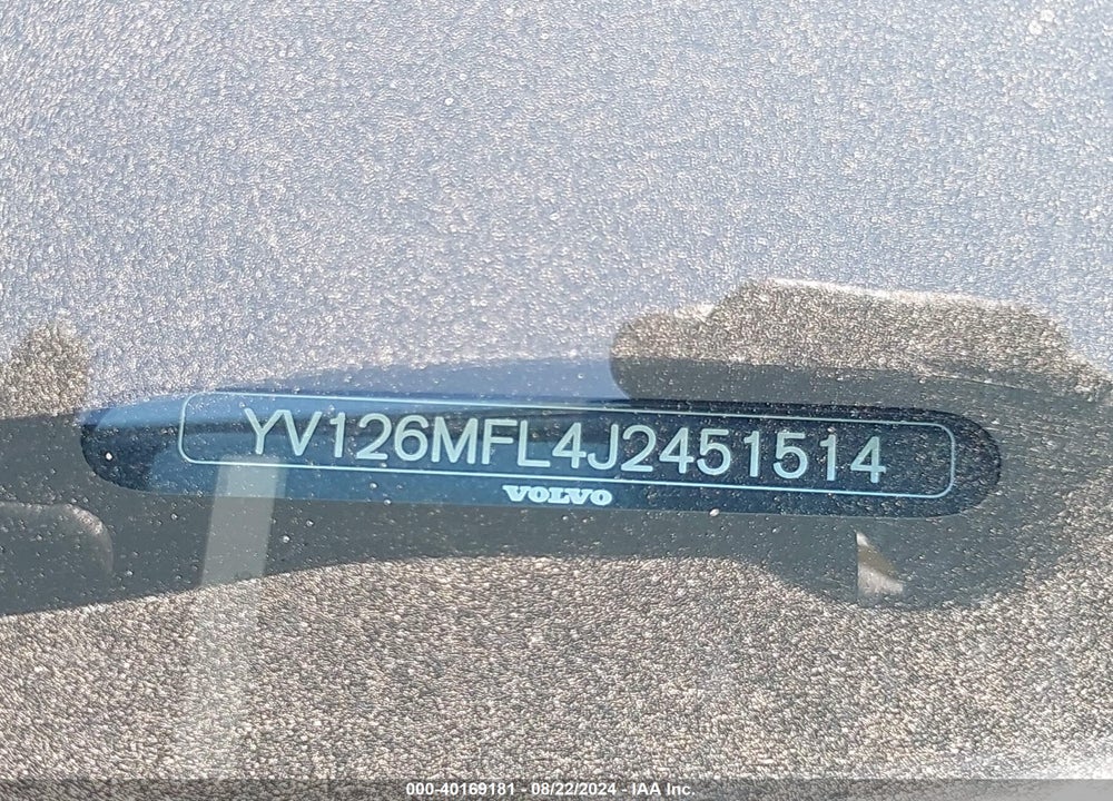 2018 VOLVO S60 T5 DYNAMIC VIN: YV126MFL4J2451514