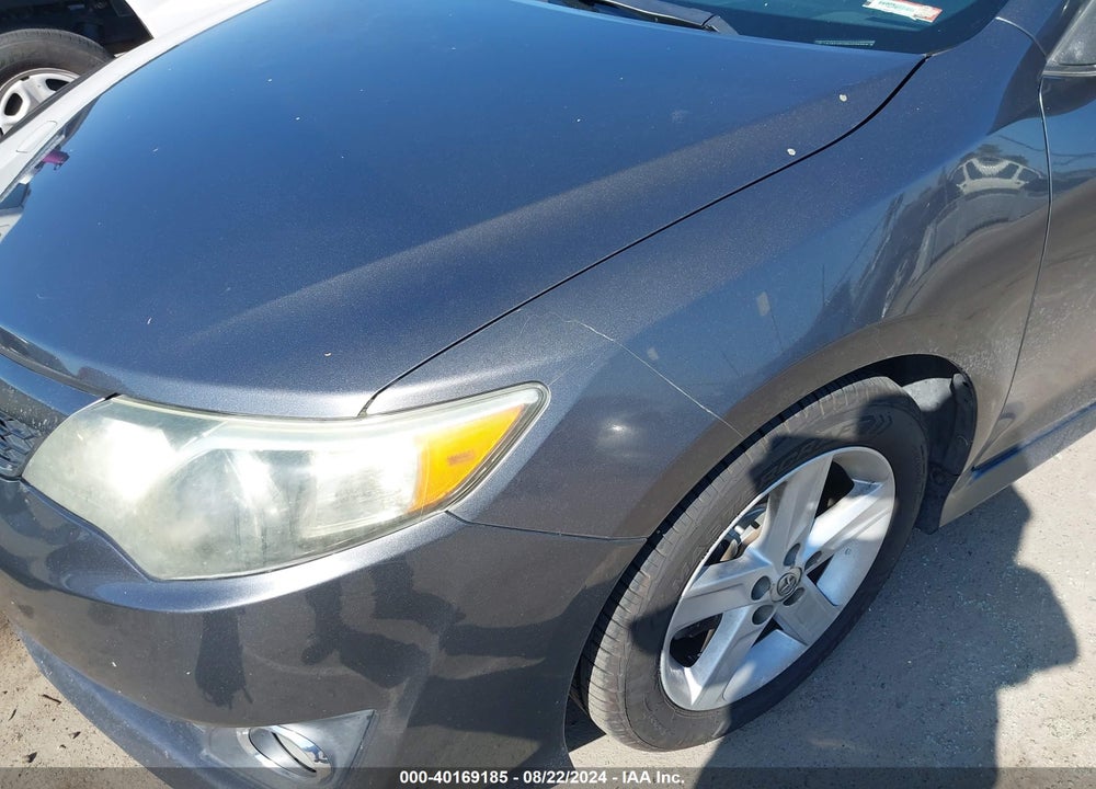 2013 TOYOTA CAMRY SE VIN: 4T1BF1FK8DU670752