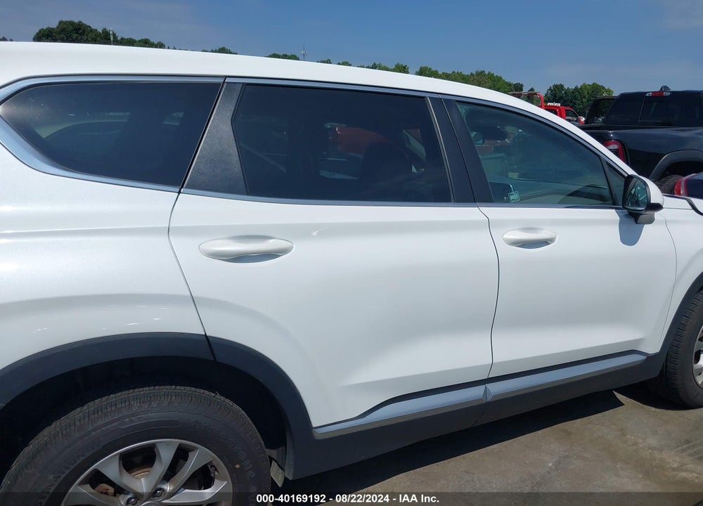 2019 HYUNDAI SANTA FE SE VIN: 5NMS2CAD0KH131891