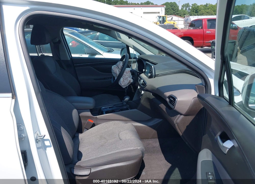 2019 HYUNDAI SANTA FE SE VIN: 5NMS2CAD0KH131891