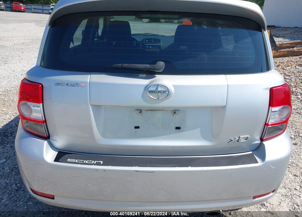 2010 SCION XD VIN: JTKKU4B44A1000852