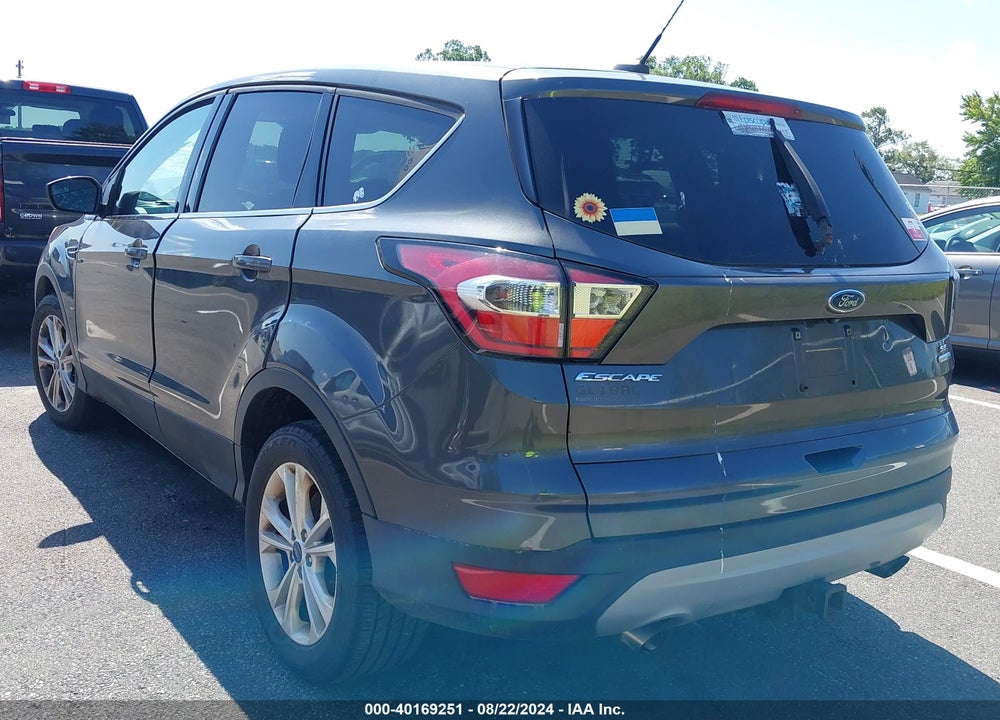 2017 FORD ESCAPE SE VIN: 1FMCU9GDXHUC16758