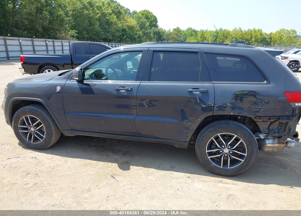 2018 JEEP GRAND CHEROKEE TRAILHAWK 4X4 VIN: 1C4RJFLGXJC360733