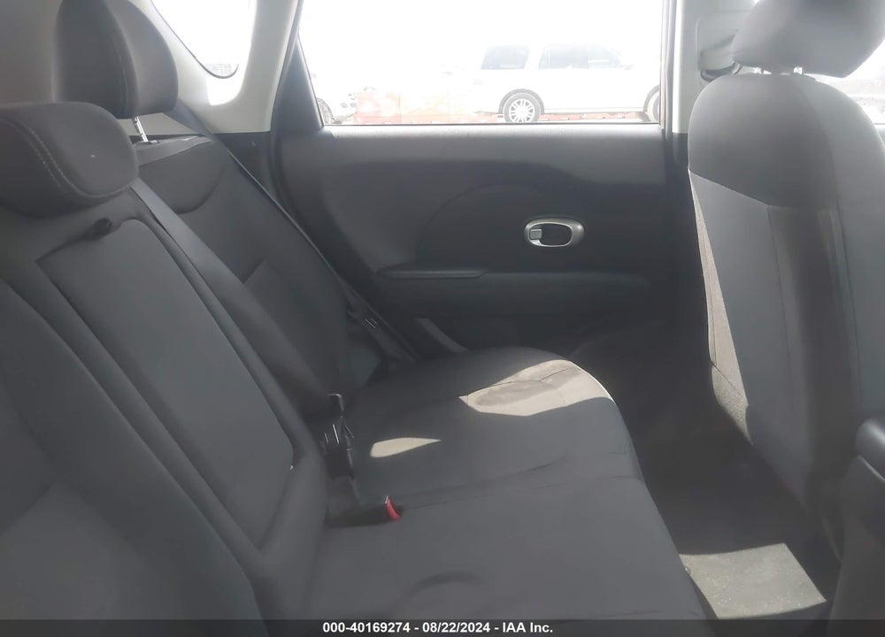 2014 KIA SOUL VIN: KNDJN2A25E7087863