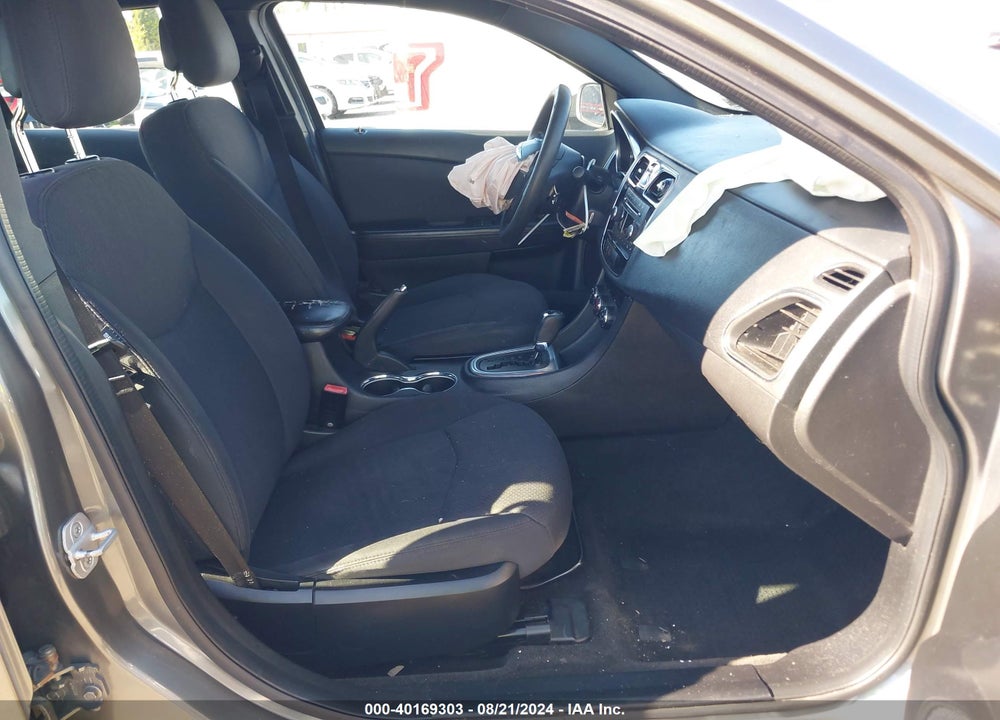 2012 CHRYSLER 200 LX VIN: 1C3CCBAB6CN320449