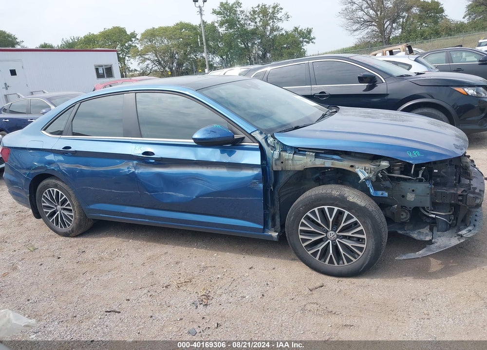 2019 VOLKSWAGEN JETTA 1.4T SEL VIN: 3VWE57BU0KM201233