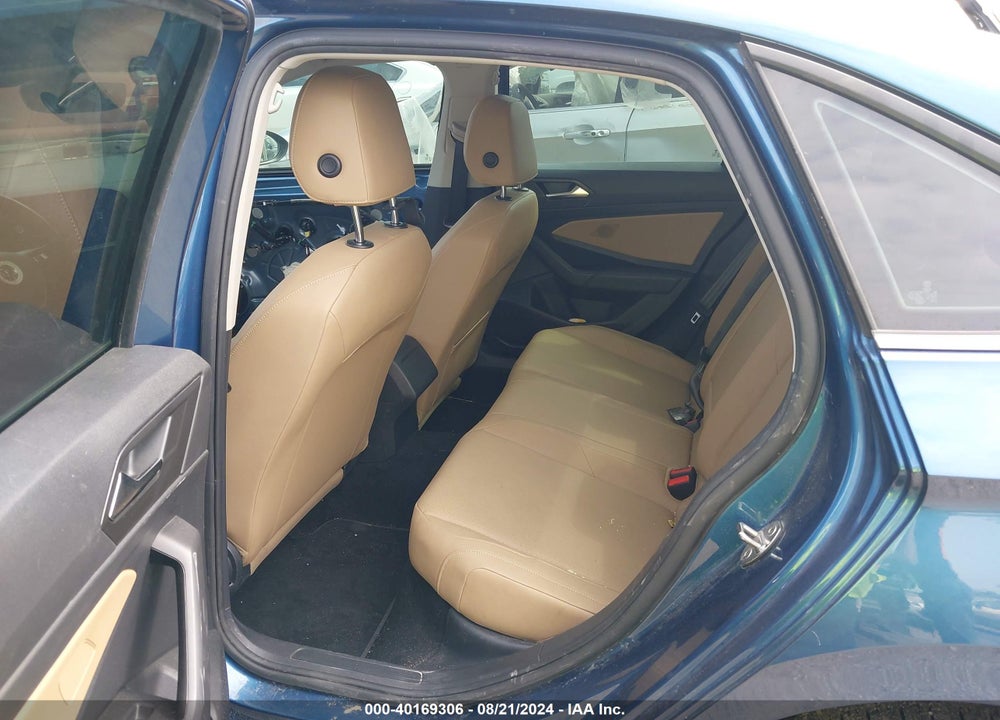 2019 VOLKSWAGEN JETTA 1.4T SEL VIN: 3VWE57BU0KM201233