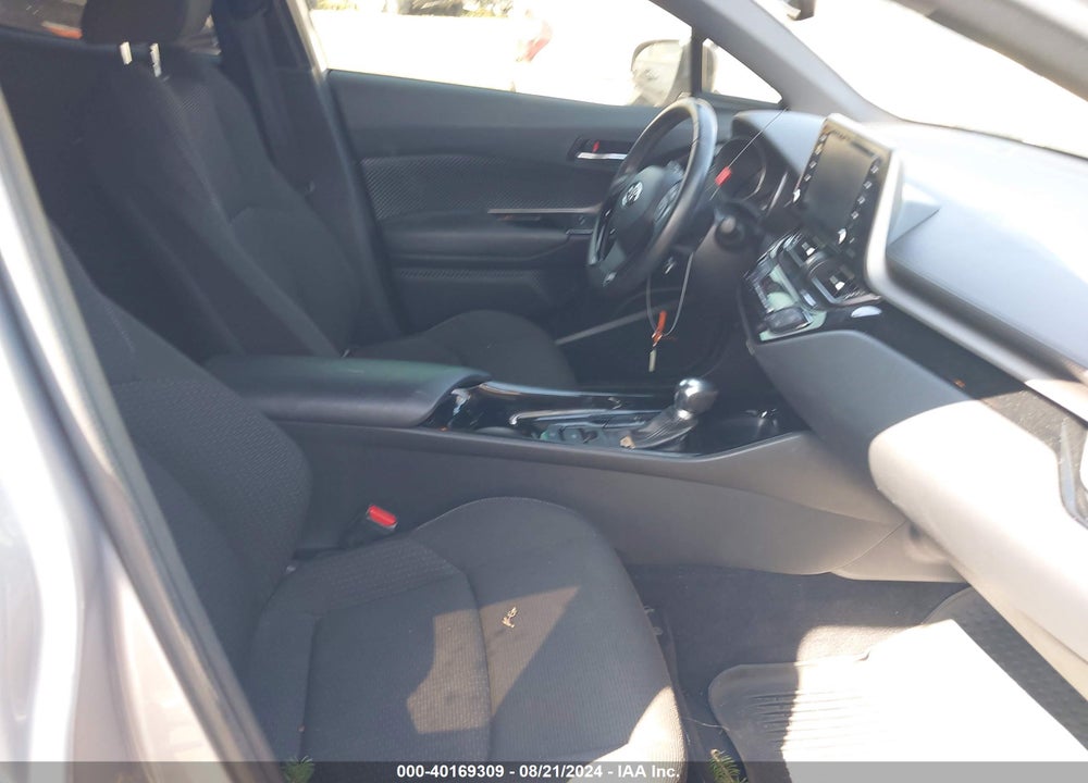 2019 TOYOTA C-HR XLE VIN: JTNKHMBX4K1026838