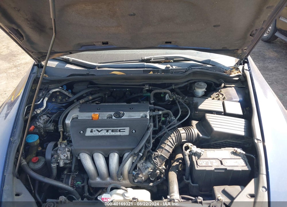 2004 HONDA ACCORD 2.4 EX VIN: 1HGCM568X4A052006