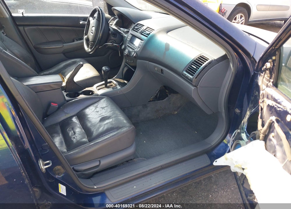 2004 HONDA ACCORD 2.4 EX VIN: 1HGCM568X4A052006