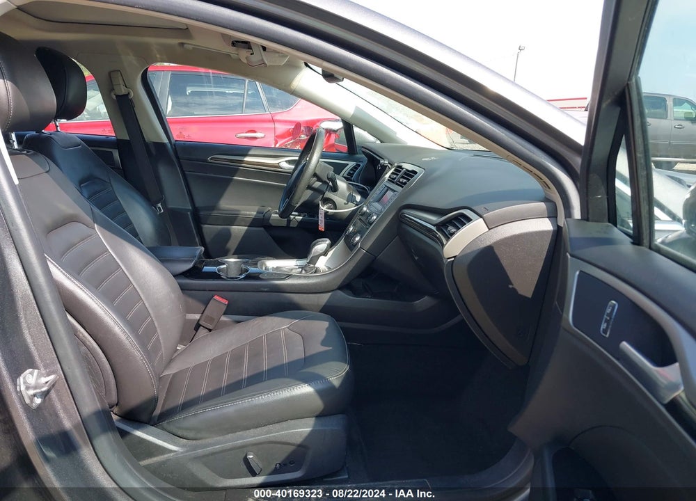 2014 FORD FUSION SE VIN: 3FA6P0HD4ER397450
