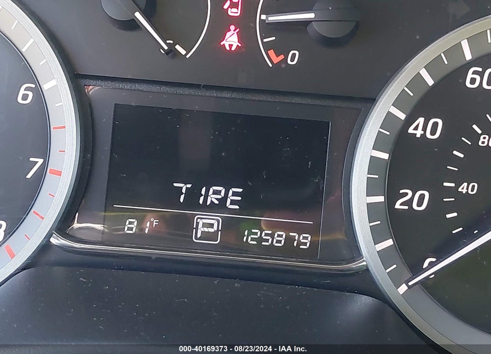 2015 NISSAN SENTRA SV VIN: 3N1AB7APXFY325906