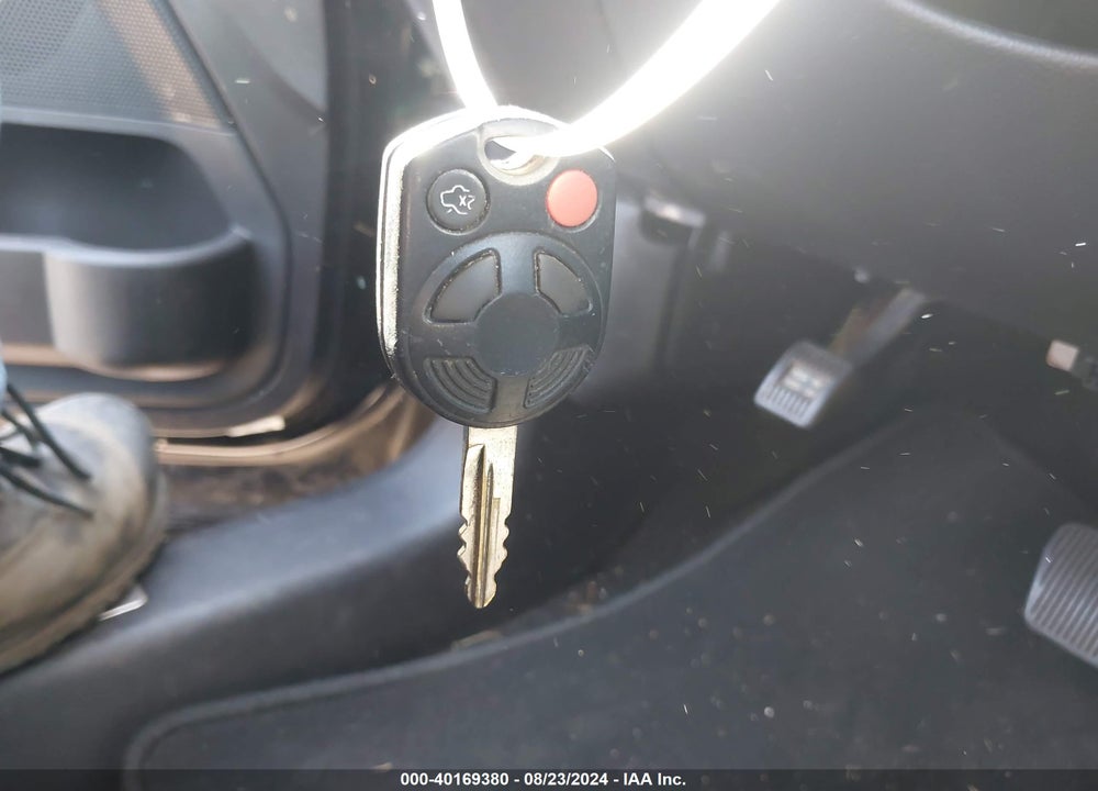 2008 LINCOLN MKX VIN: 2LMDU68C18BJ22335