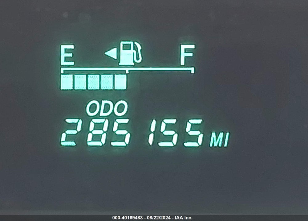 2005 TOYOTA PRIUS VIN: JTDKB20U053015685