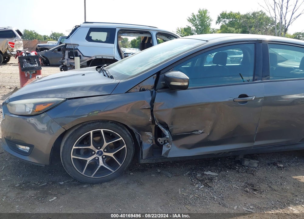 2017 FORD FOCUS SEL VIN: 1FADP3H23HL241135