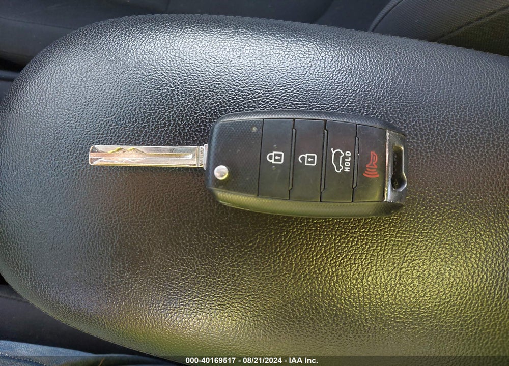 2014 KIA SOUL VIN: KNDJN2A21E7052382
