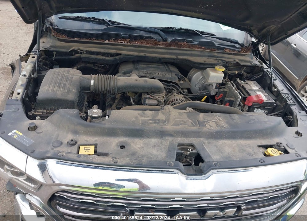 2019 RAM 1500 LIMITED 4X4 6'4 BOX VIN: 1C6SRFPTXKN773170