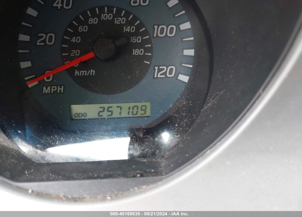 2002 NISSAN XTERRA SE VIN: 5N1ED28T42C578054