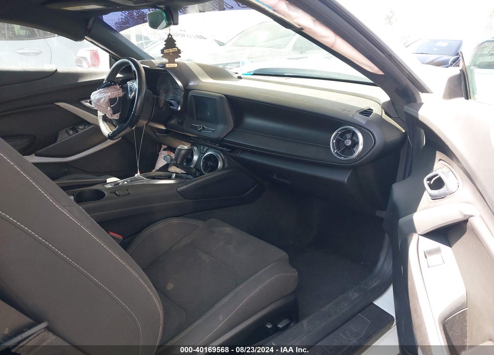 2018 CHEVROLET CAMARO 1LT VIN: 1G1FB1RS8J0104101