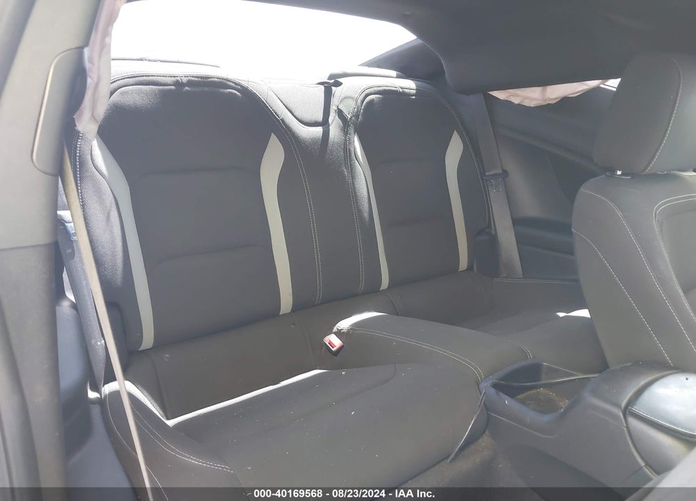 2018 CHEVROLET CAMARO 1LT VIN: 1G1FB1RS8J0104101